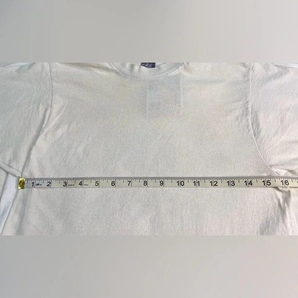 Vintage BVD Off White Plain Basic Classic Crewneck Tshirt - Picture 7 of 11